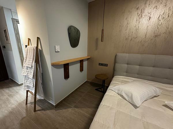 standard room carousel 3