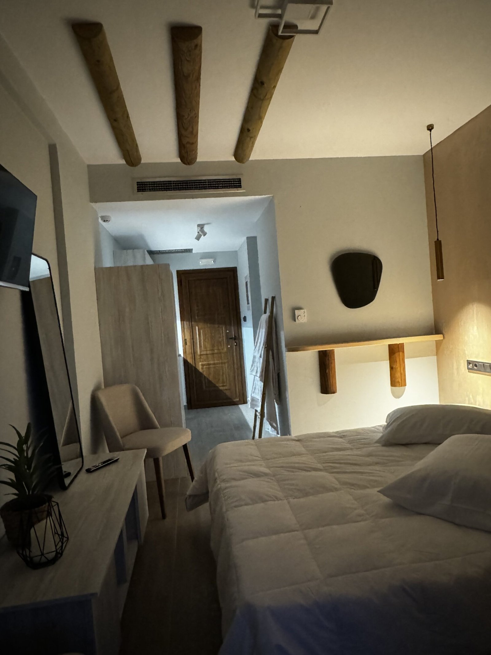 standard room with seaview 14